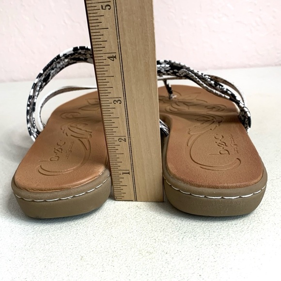 BOC Born Alisha Strappy Thong Flat Sandals Womens 10M Slip On Black Cream comfy - Picture 7 of 9